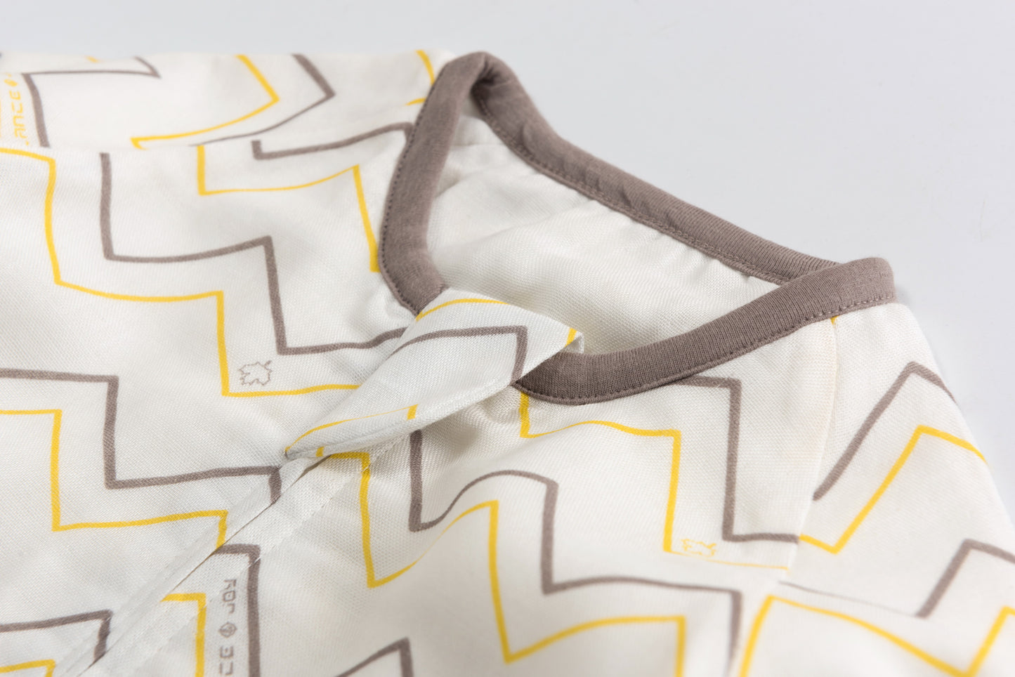 4-Layer Bamboo-Cotton Muslin Wearable Sleepsack (LJ Waved Stripes)